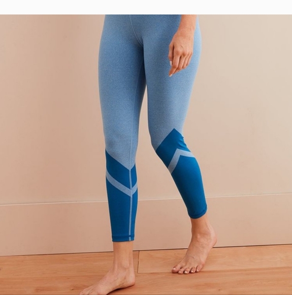 aerie Pants - AERIE Chill Play Move Color block Leggings - Medium